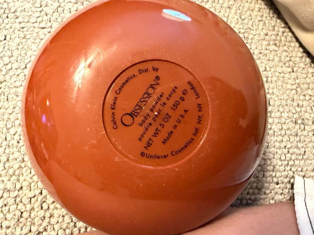 Vintage Calvin Klein Obsession Body Powder 5 oz with Puff NEW